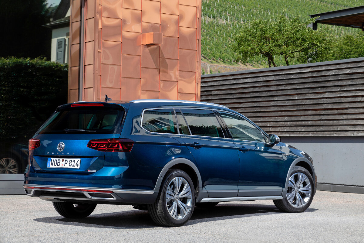 VW Passat Alltrack 2021