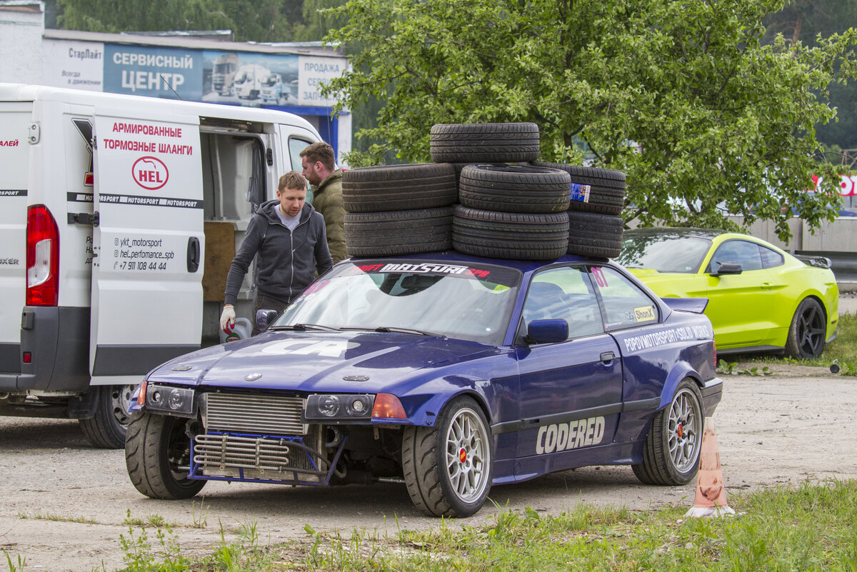 Смотрите как Победа жжет резину под Москвой. Drift Expo Track Mode 2021 |  AAM - Авиа, Авто, Мото | Дзен