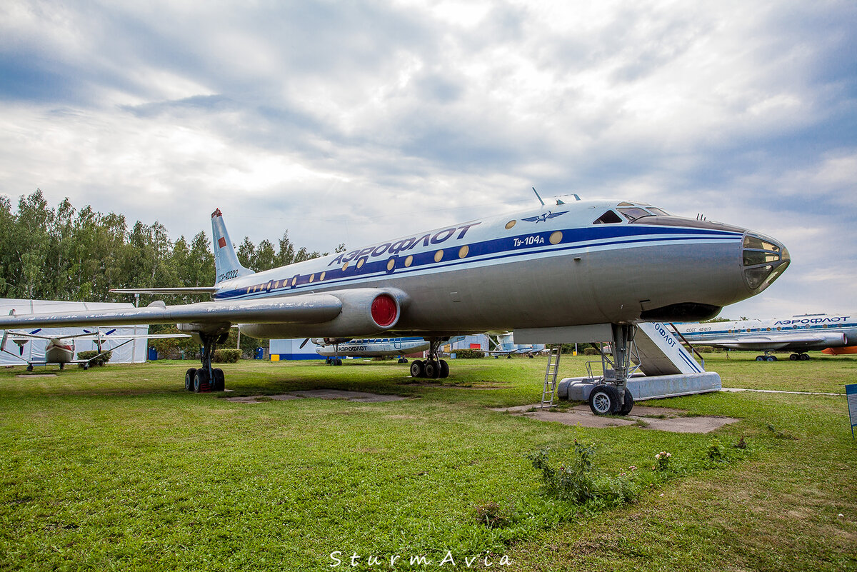 Космический салон первого из двух выпущенных Ту-104Е | SturmAvia - авиация  и путешествия | Дзен