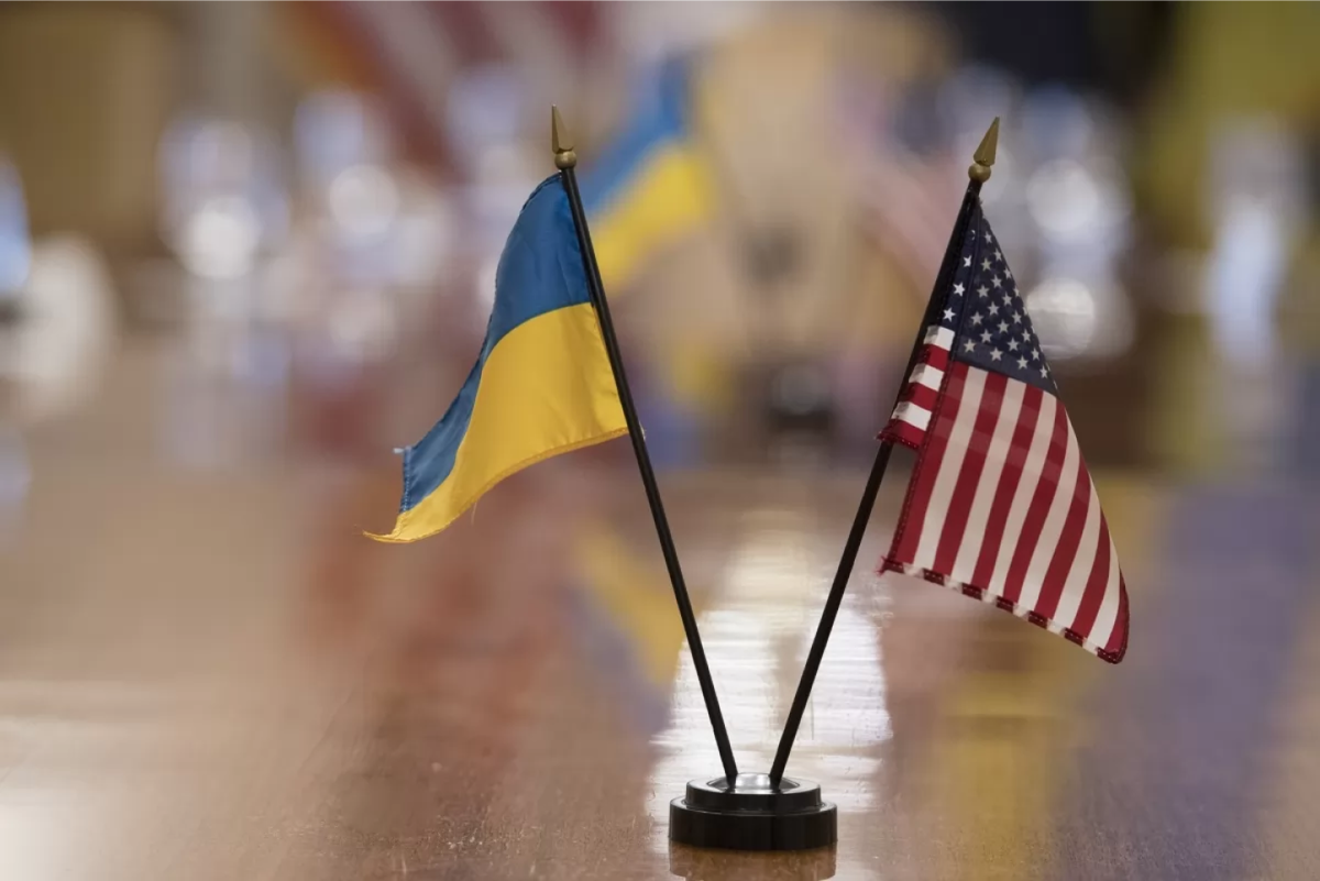 Флаг сша на украине