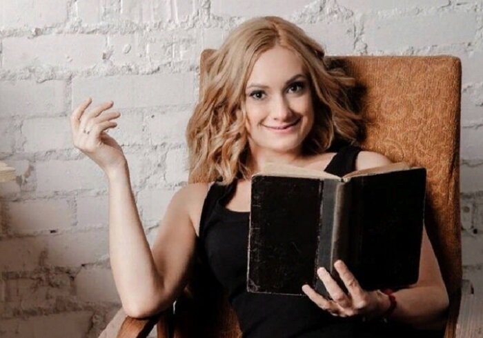 Карина Мишулина