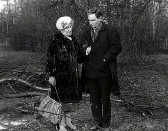 фаина раневская 17 мгновений весны. 17 мгновений весны фрау заурих. 17 мгновений весны фрау. эмилия давыдовна мильтон. 17 мгновений весны фрау.