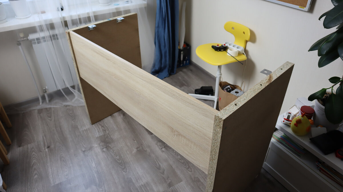 Стол без столешницы. Листай галерею