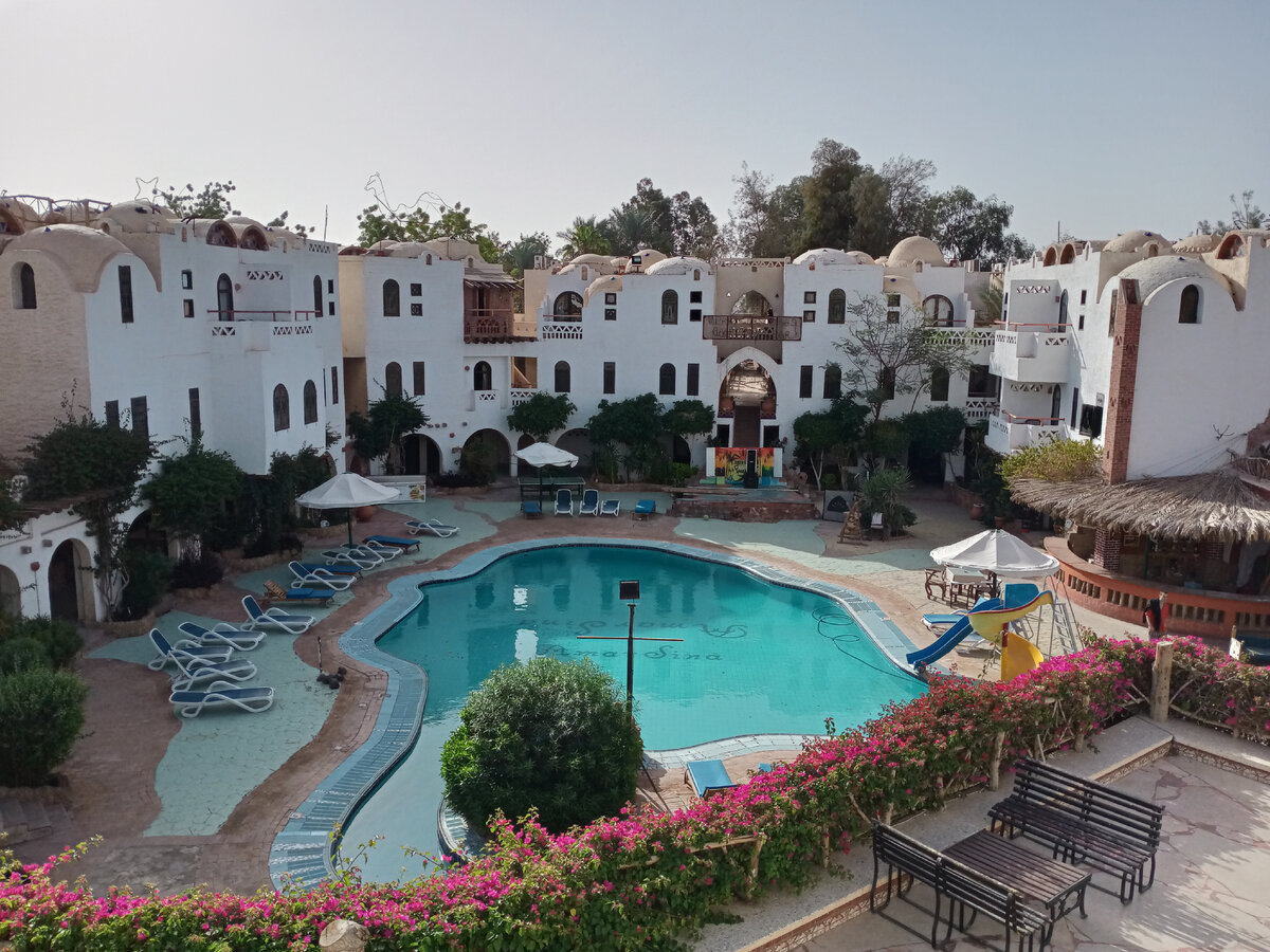 Наш отель 3* в Шарм-эль-шейхе. Фото автора