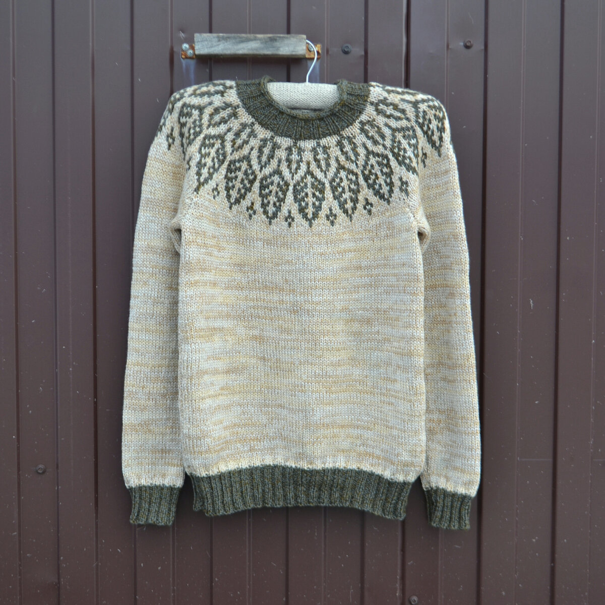 Моя новая работа. Джемпер связан на заказ