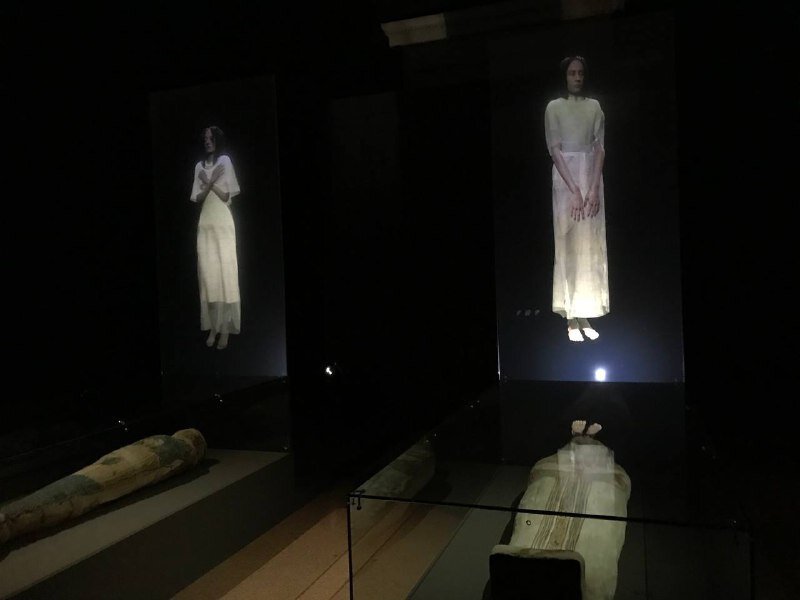фрагмент 3D модели древних египтянок