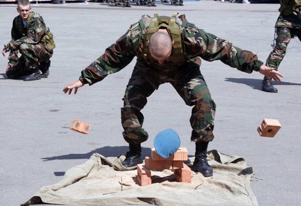 Армейский рукопашный бой | Артур Газаров | Дзен