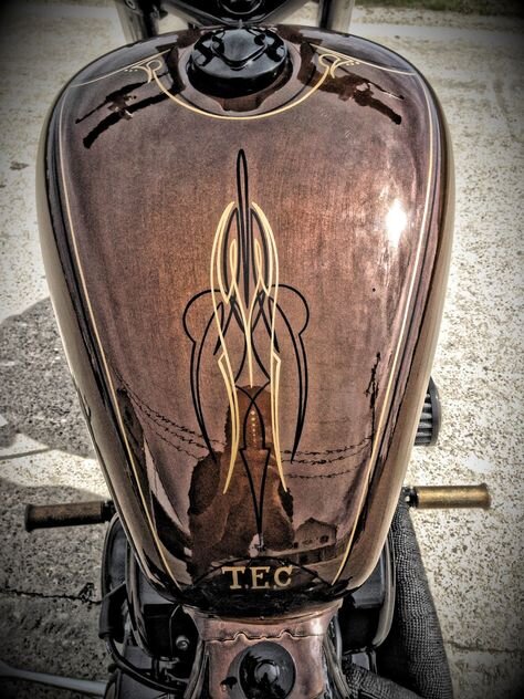 Пинстрайпинг 