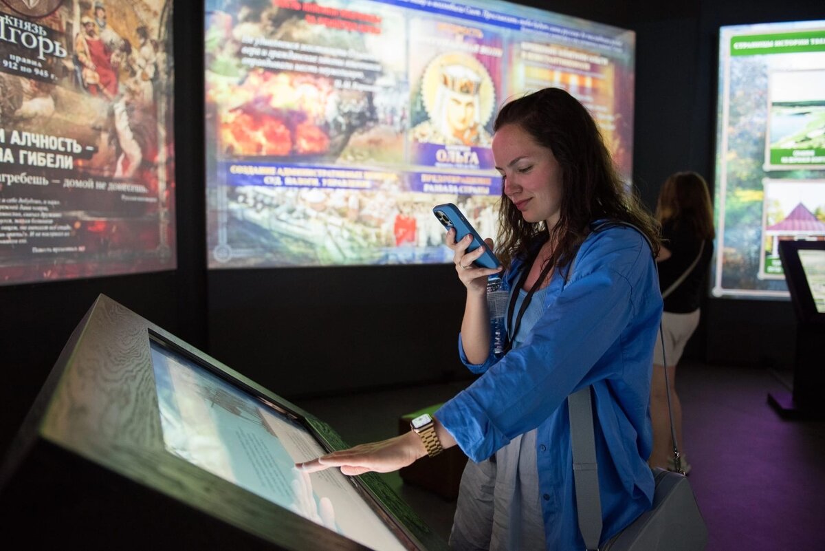 А с этой девушкой вы забудете о голоде. https://zen.yandex.ru/julia_bozina