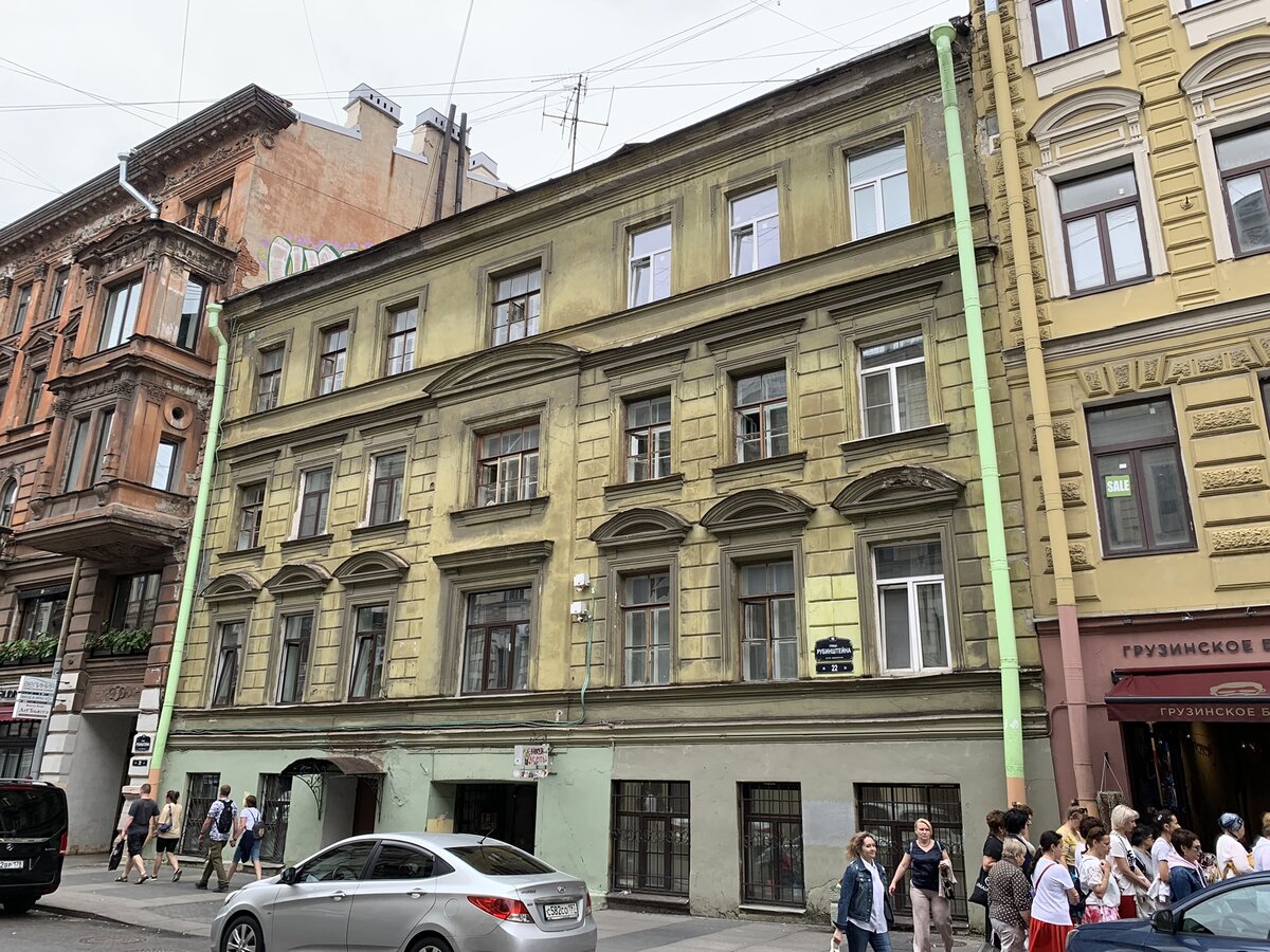 Дом, где короткое время жила Ольга Берггольц и Сергей Довлатов