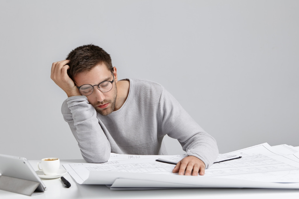     Почему после дневного сна нет сил