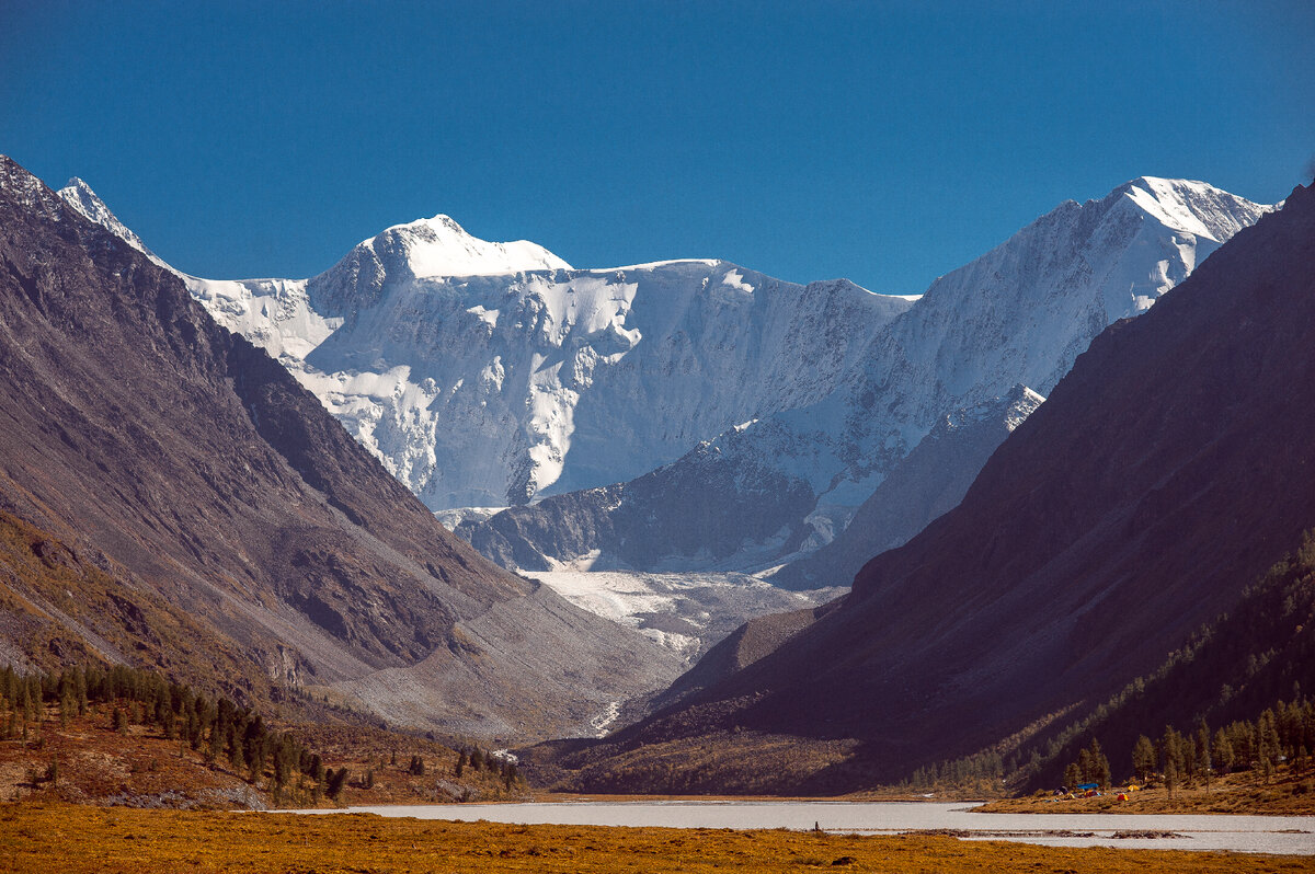 Горный массив Белуха