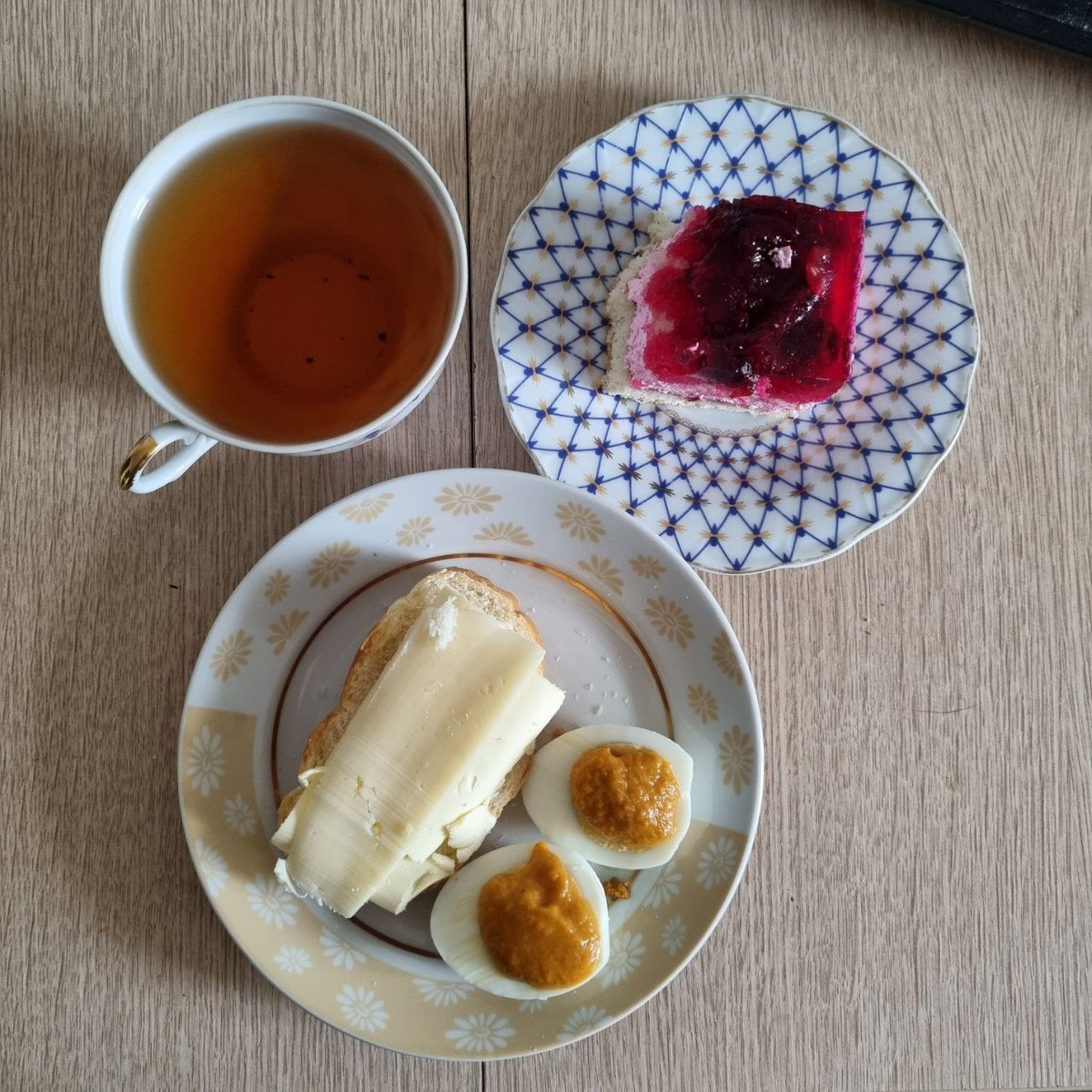 Добавила десерт. Куда же без него?