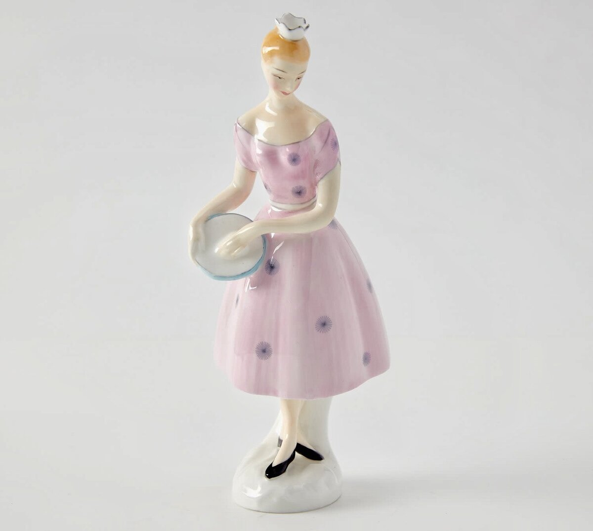   "Columbine" () HN2185, 1959 .,  18,4 .  15900 . https://ru.bidspirit.com/