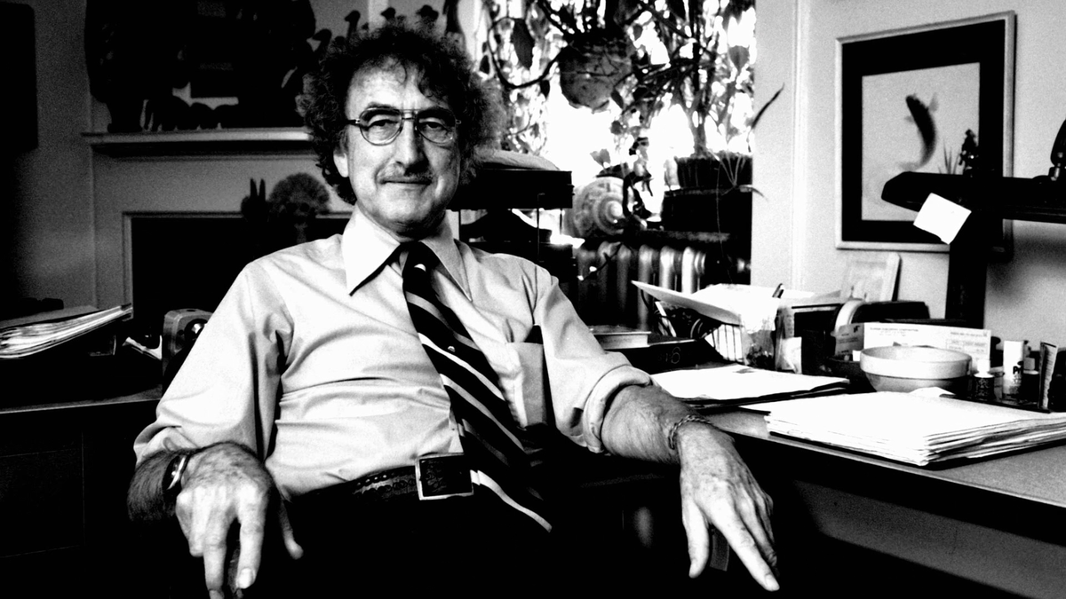 Джо́н Уи́льям Ма́ни.