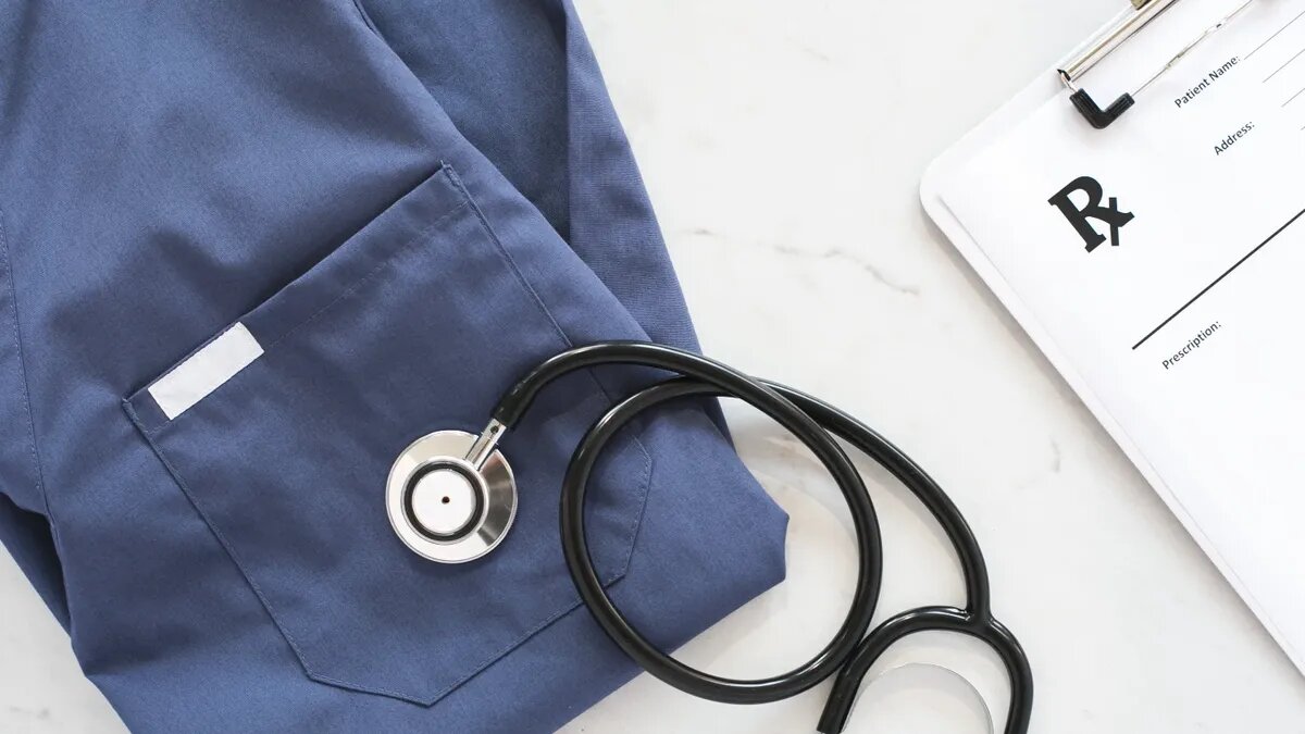 Ухудшается самочувствие - обращаются к врачам. Фото: www.piqsels.com