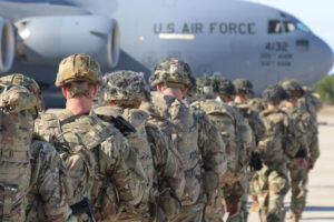    Фото: Capt. Robyn Haake - US Army / AFP via Getty Images Андрей Пунегов