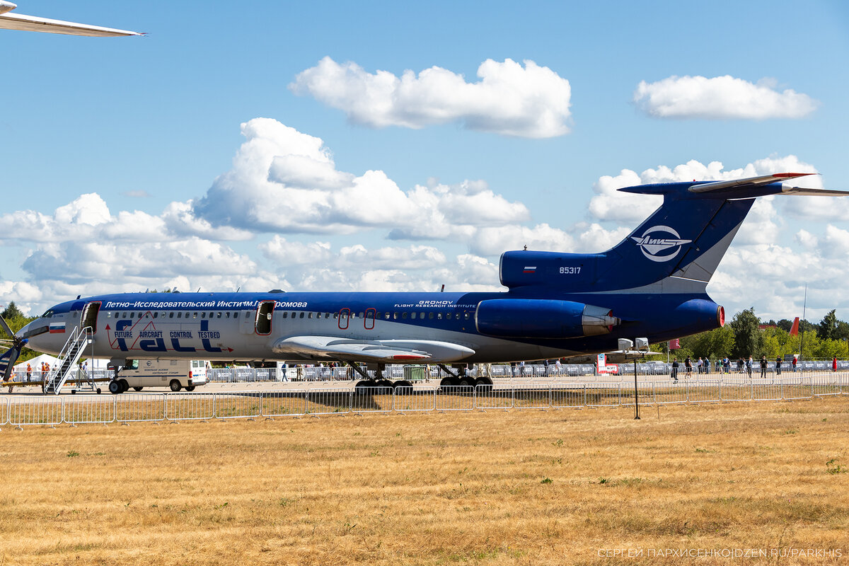 Ту-154 с ручкой управления или история борта "Ни Бэ, ни Мэ" | PARKHIS ...