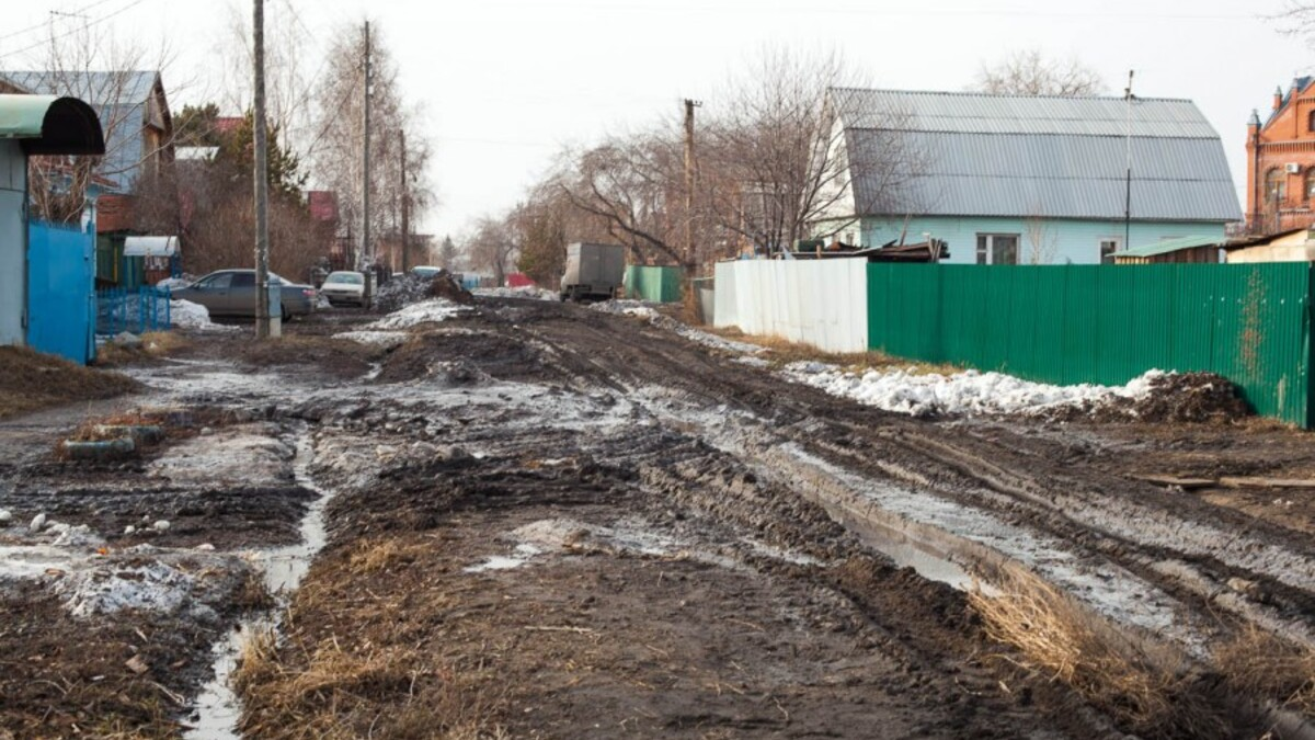 Простой способ сделать уличный водоразбор, который зимой не перемерзает. Сделал за 30 минут, объясняю схему0