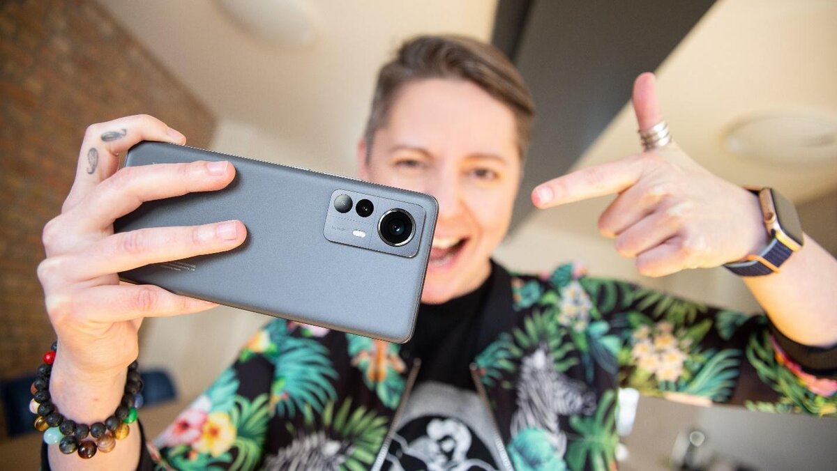  Топовые смартфоны в 2022 году от Xiaomi. Фото: nextpit.com