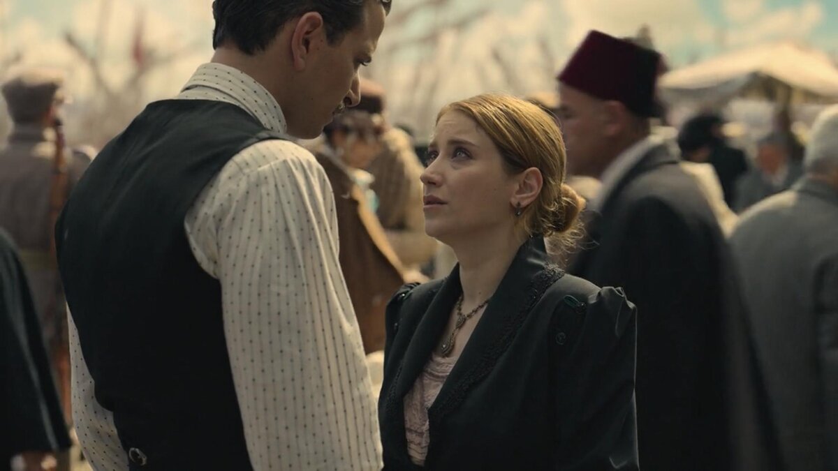 Кадры к сериалу «Полночь в отеле Пера Палас»