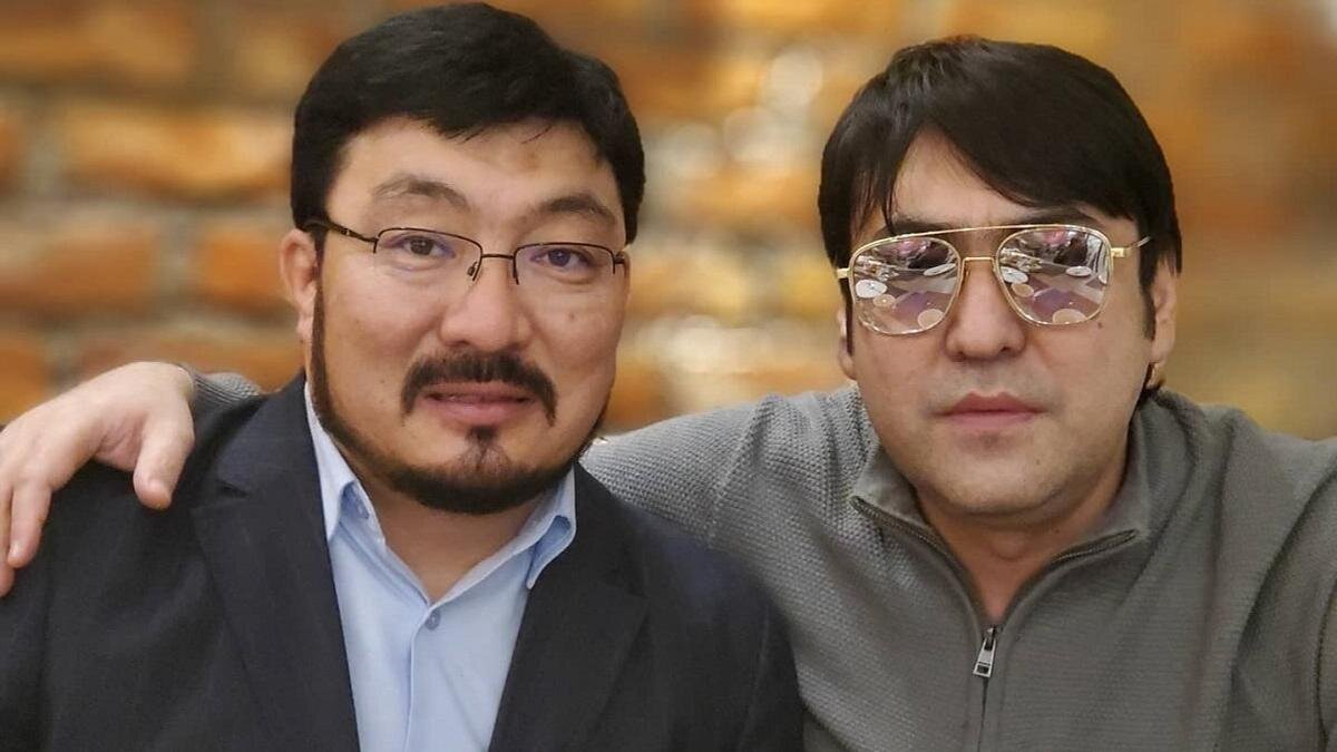    Токтар Сериков и Мейрамбек Беспаев:instagram.com/m_besbaev