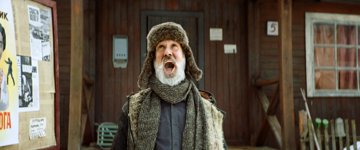 Кадр из к/ф «Ёлки 9».