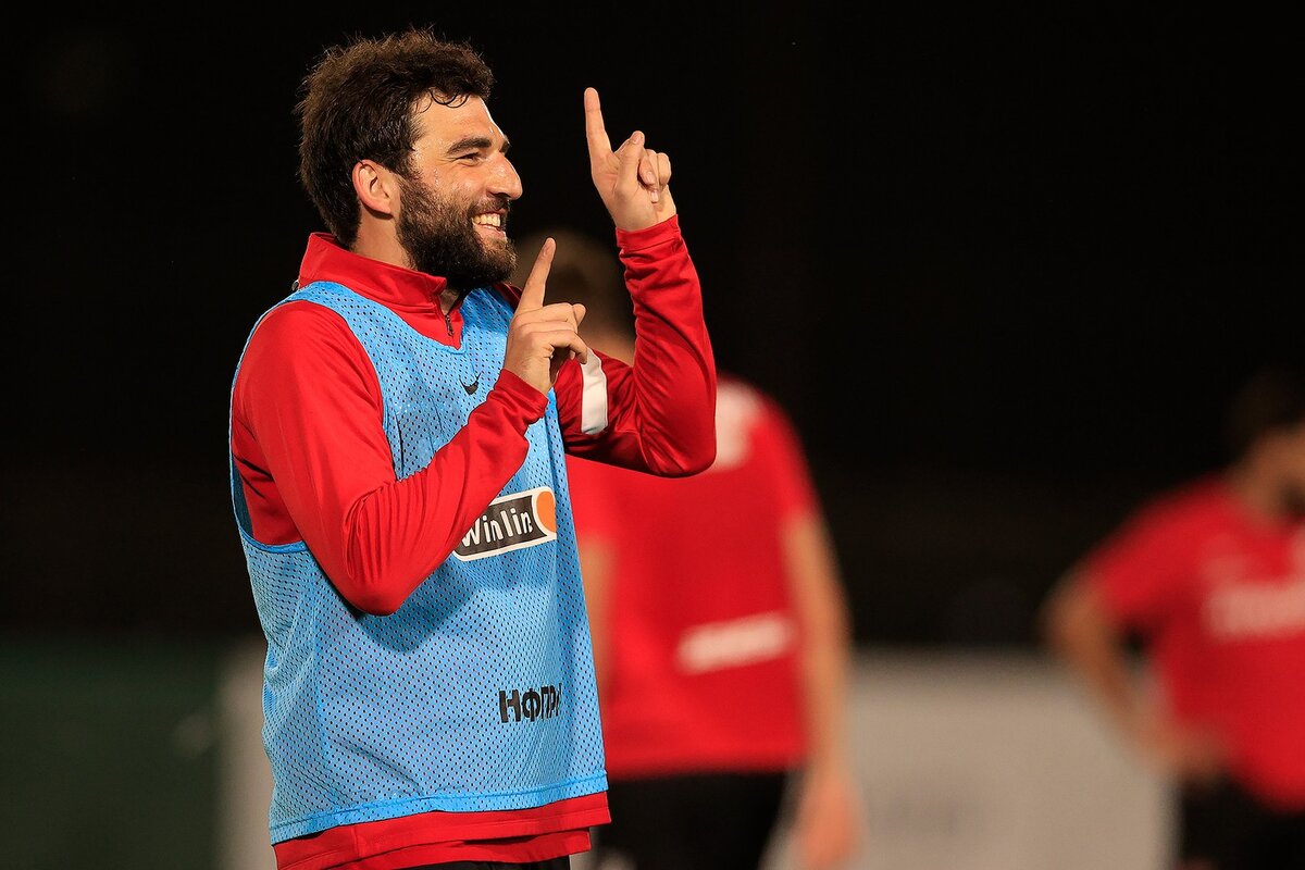 ​В «Спартаке» Дуарте предстоит стать партнером Джикии. От их потенциальной связки будет зависеть надежность обороны красно-белых этой весной. Фото: spartak.com