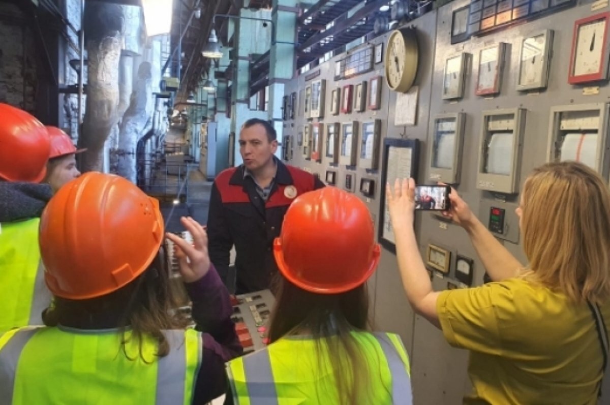    В Заполярье 7% компаний проводят профориентацию для детей сотрудников