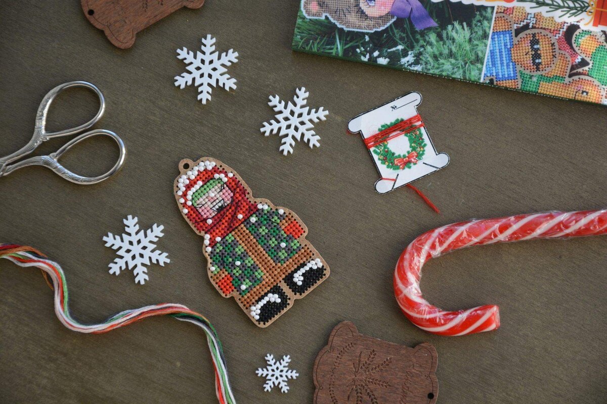 Фото: Рукоделие в УСАДЬБУШКЕ. Вышивка на деревянной основе