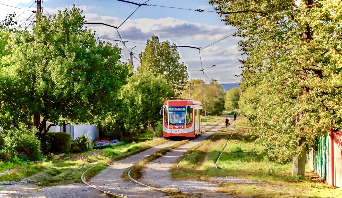 Енакиевский трамвай 🚊 Новая для России, одна из самых живописных систем.  Замена ПС уже началась | УДОБНО ЖИТЬ! | Дзен