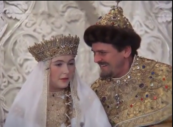 Фото: Кадры из фильмов «Иван Васильевич меняет професси» (1973), 