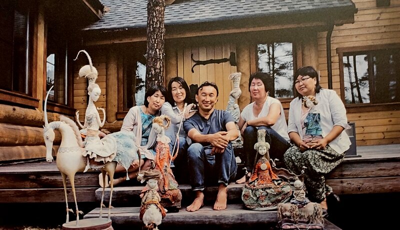 Семья авторов. Фото из свободного доступа в интернете