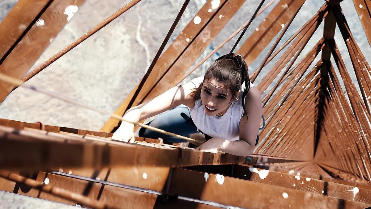 Кадр фильма «Вышка»