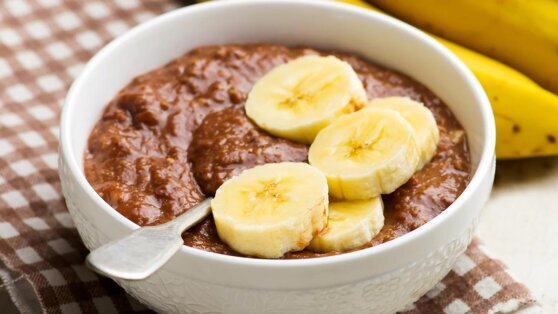    Недорого и вкусно: шоколадно-банановая овсянка на завтрак Анна Черкесова