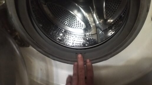 Бежит стиральная машина