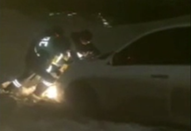    В Бугуруслане полицейские помогли водителю, съехавшему с дороги Кристина Просвиркина