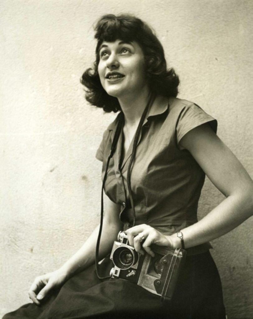     Автопортрет: Ruth Orkin