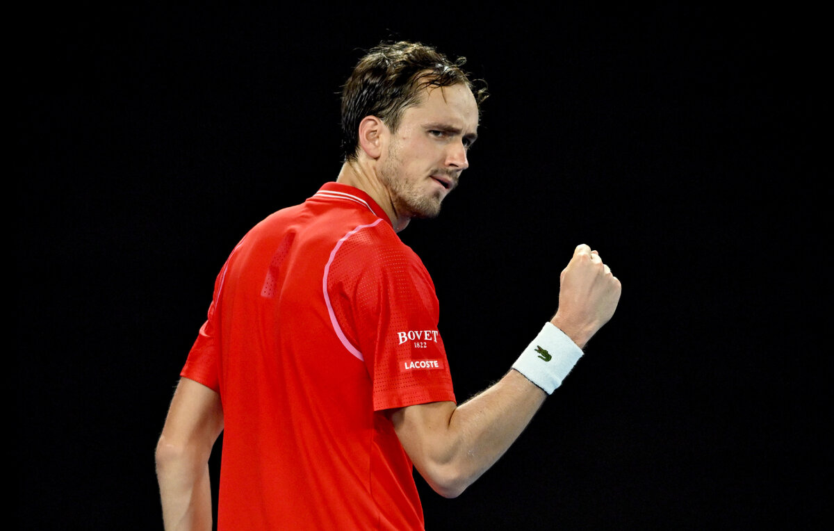    Даниил Медведев  EPA-EFE/JOEL CARRETT