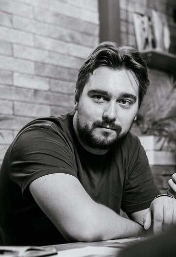 Павел Беляев