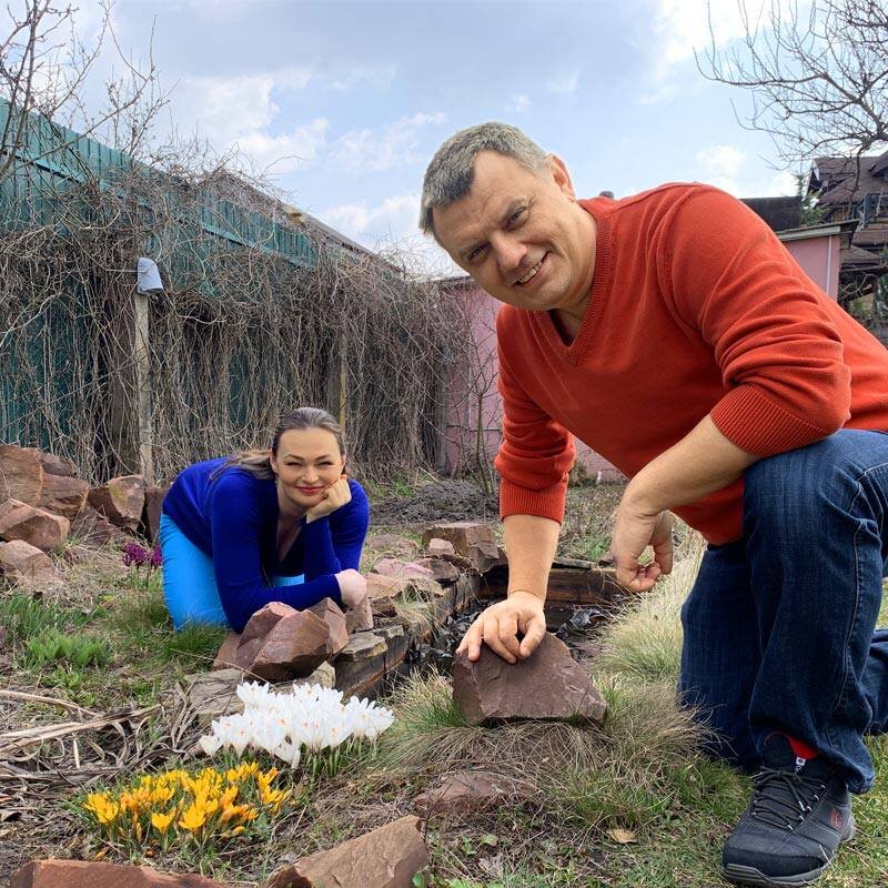 Что подарить владельцу загородного дома или дачи на новый год: топ 5 идей