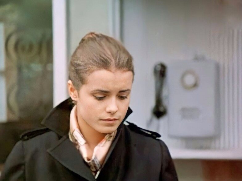 Цыплакова счастливая женька. Лёля баранова 2016. Счастливая женька 1984. Счастливая женька 1984. Счастливая женька 1984.