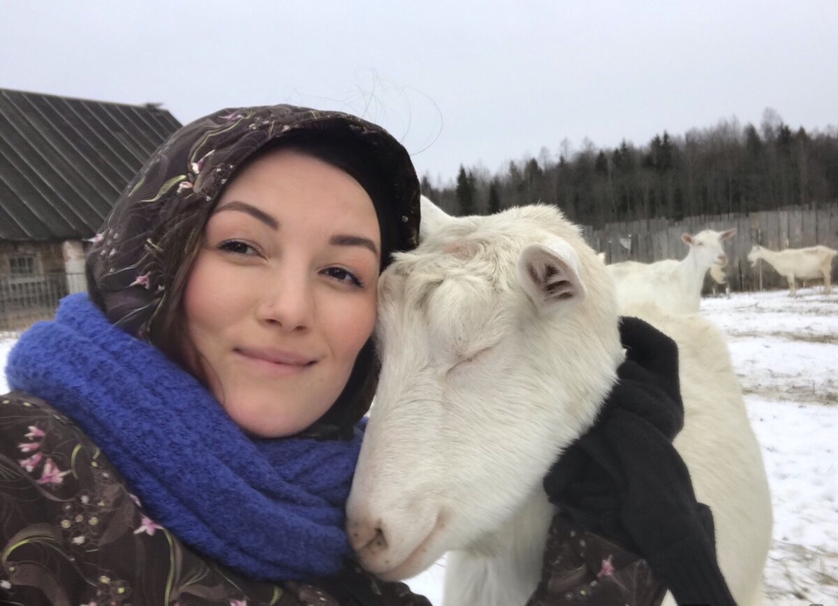 Автор блога с кормилицей