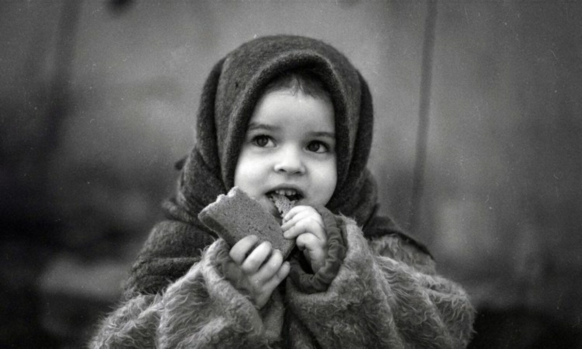 источник bakalzori.ru модель Дина Фролова, фотограф Наталия Назарова. Г. Калязин