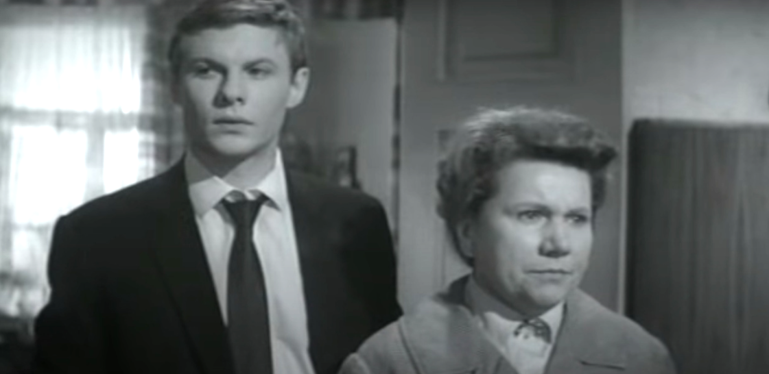 Кадр из фильма "Женщины" (1965), режиссёр Павел Любимов