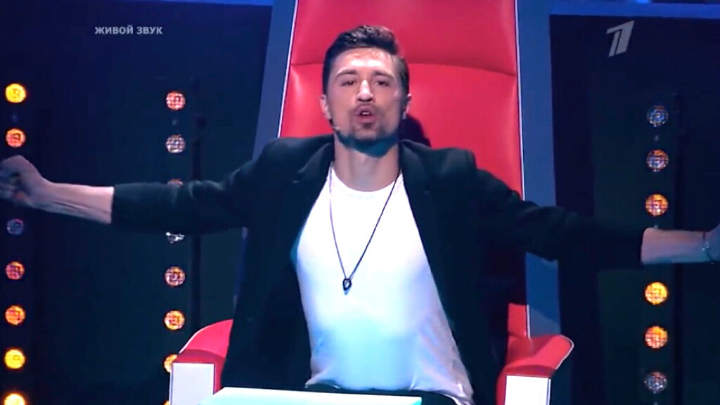 Скрин сделан автором из выступления команды Билана