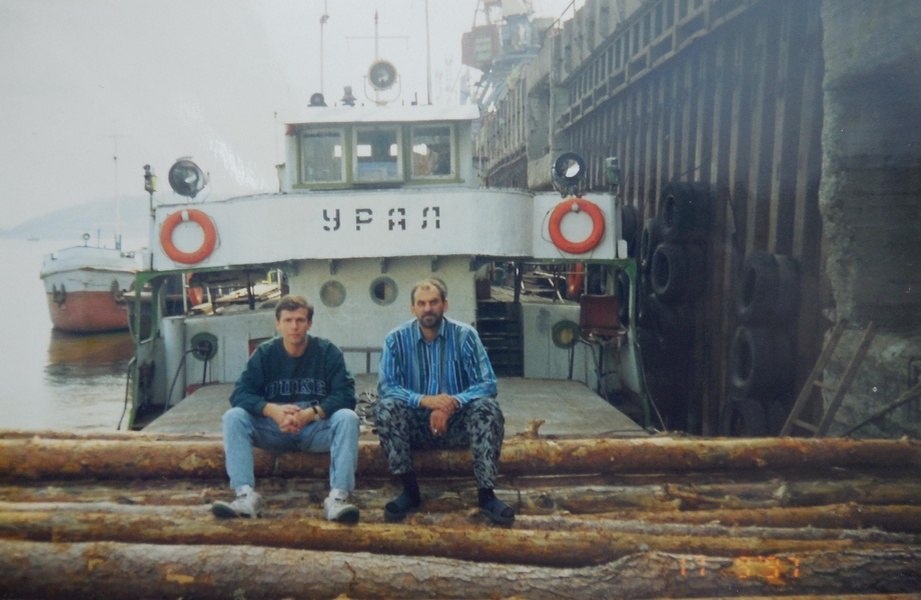 Фото автора: на барже по реке Волга