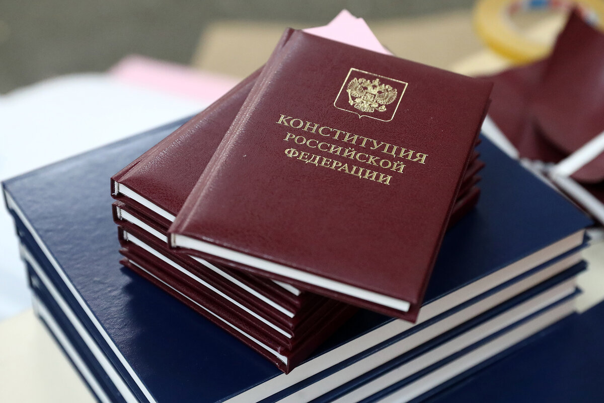 Разработка и подача жалобы в конституционный суд РФ https://www.ulc.ru/razrabotka-i-podacha-zhaloby-v-Konstitucionnyj-sud-RF