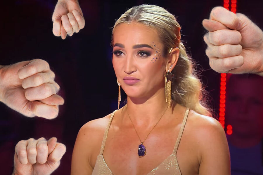 У черных котов на Олю явно зуб