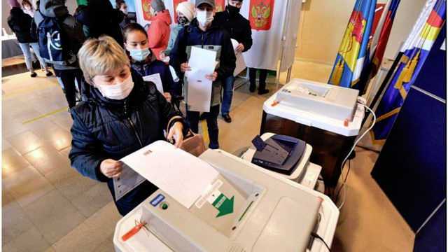 Почему в России хотят отменить выборы? Разбираемся вместе